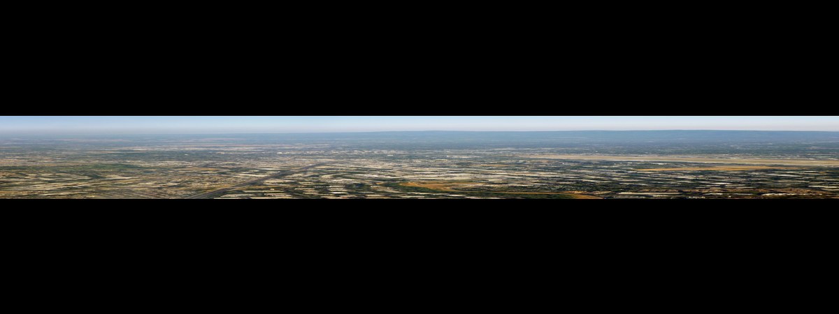 Silicon Valley aerial view — Adam Foroughi's fortune is tied to AppLovin, headquartered in Palo Alto