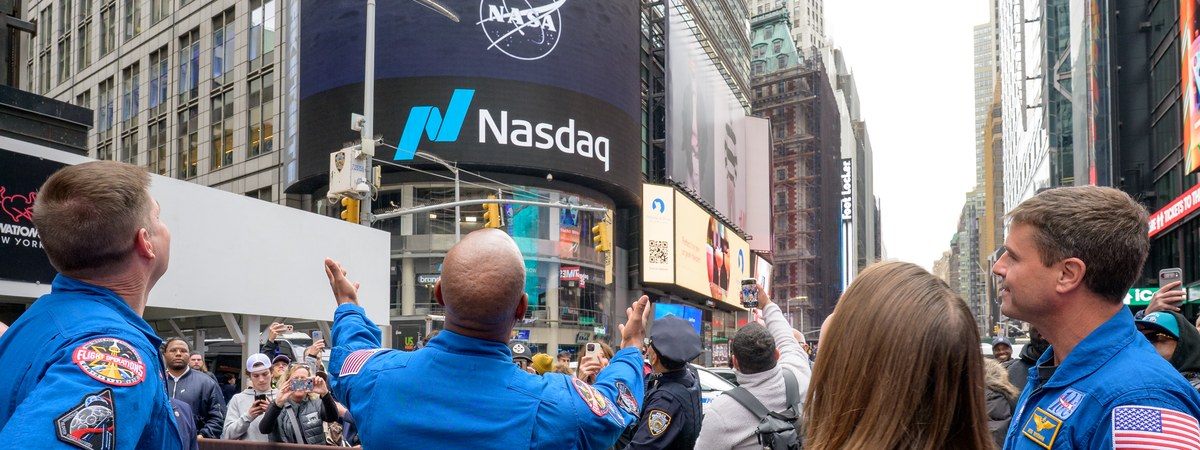 Nasdaq closing bell ceremony — Medline lists on the Nasdaq where Charlie Mills is chairman