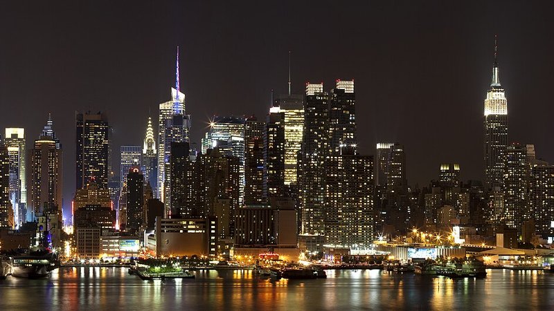 Manhattan skyline — Edwin Chen resides in New York, New York